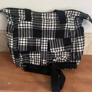 EUC Thirty One Casual Cargo Bag